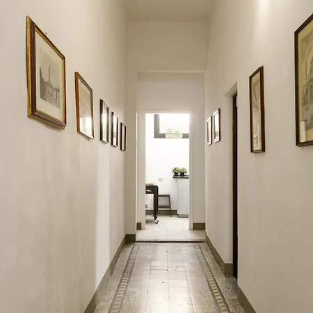 アパート La Dimora Delle Belle Arti E Del Silenzio *